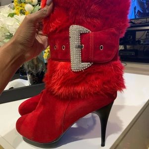 Womens size 10 boots high heel